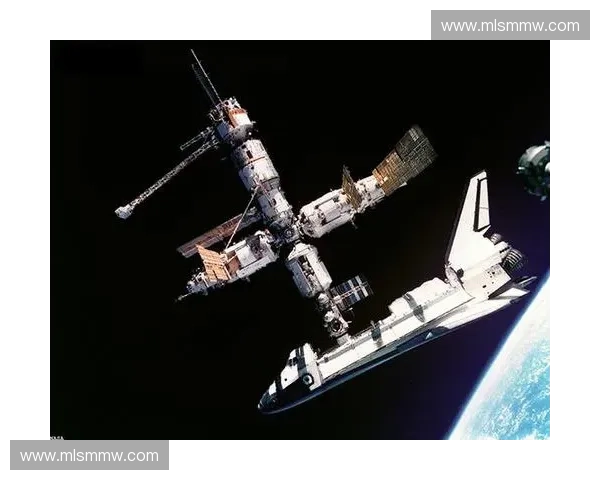 中冠足球联赛发展现状与未来展望：挑战与机遇并存的足球新蓝海